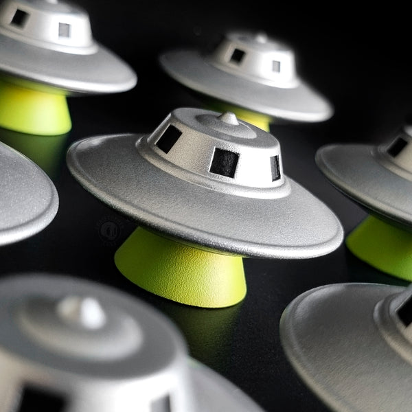 L-S4R UFO