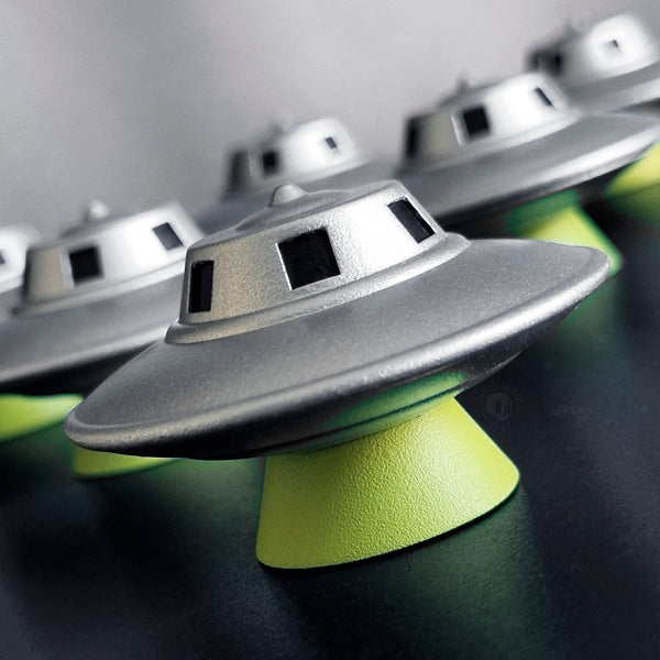 L-S4R UFO